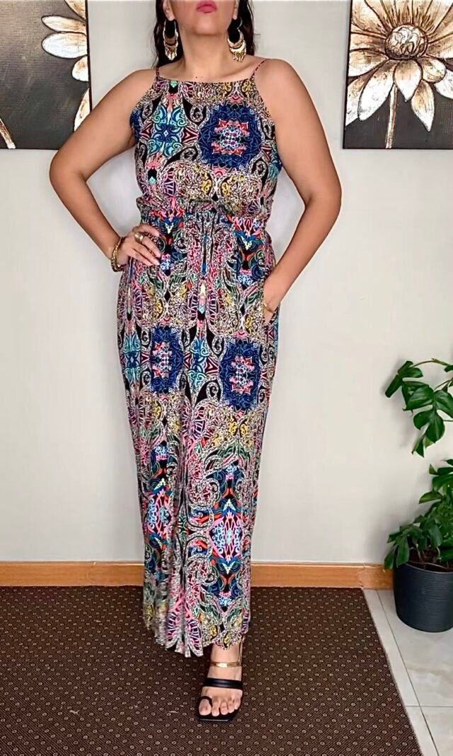 Vestido tribal escote cuadrado
